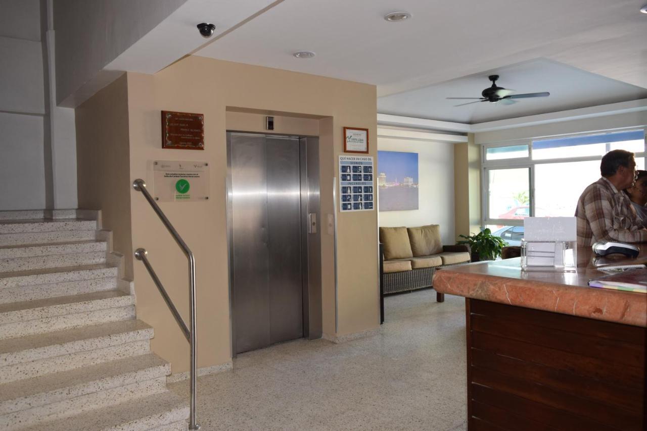 Hotel Delfines - A 2 Calles Del Acuario Veracruz Luaran gambar